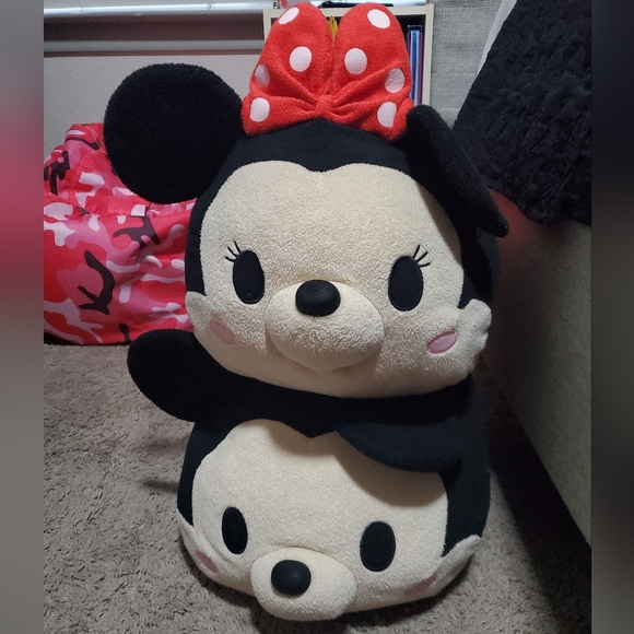 Disney mickey Minnie large tsum tsum collectable plushies - Picture 5 of 6